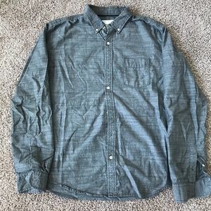 Aeropostale Gray Button Down Shirt